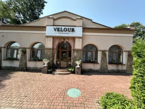 Незалежності, 4 (г. Острог, Центр) - Продається заклад громадського харчування, 135000 $ - АФНУ