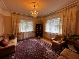 пров. Героїв Ворзеля (вул.Островського), 6 (пгт. Ворзель, г. Ирпень) - Продається будинок, 140000 € - АФНУ