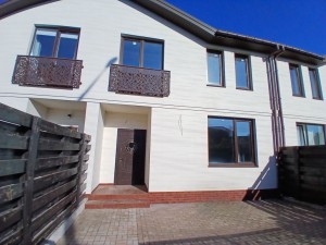 6 Лінія, 21/4 (г. Ирпень) - Продається таунхаус, 84000 $ - АФНУ