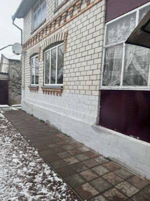 ул. Космонавтів (с. Сингури, Житомирский район) - Продається будинок, 49000 $ - АФНУ